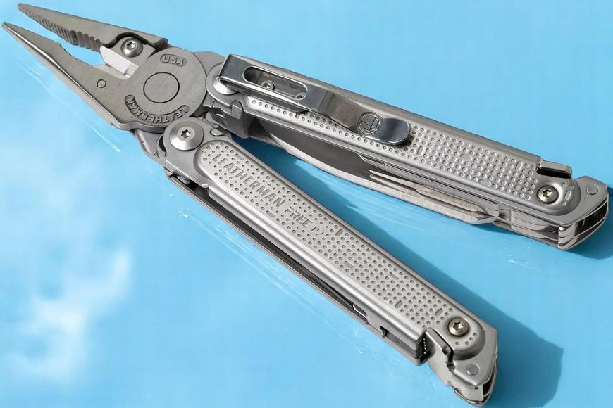 Мультитул Leatherman Free P2 + чехол S-4007803A фото