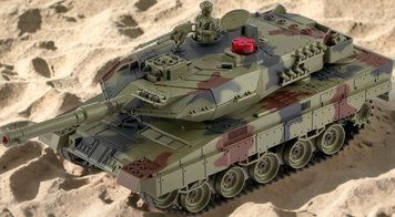Танк на радіокеруванні ZIPP Toys "German Leopard 2A6" 1:24 5320018 фото