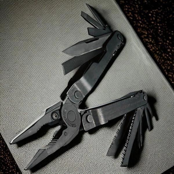 Мультитул Leatherman Super Tool 300 Black (19 інструментів) + чохол MOLLE S-4005573 фото