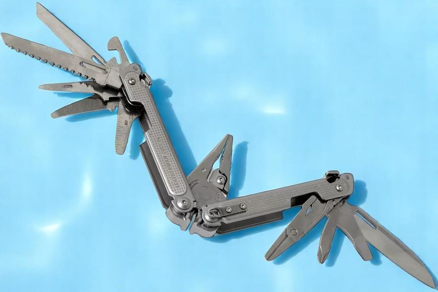 Мультитул Leatherman Free P4 + чехол S-4007804A фото